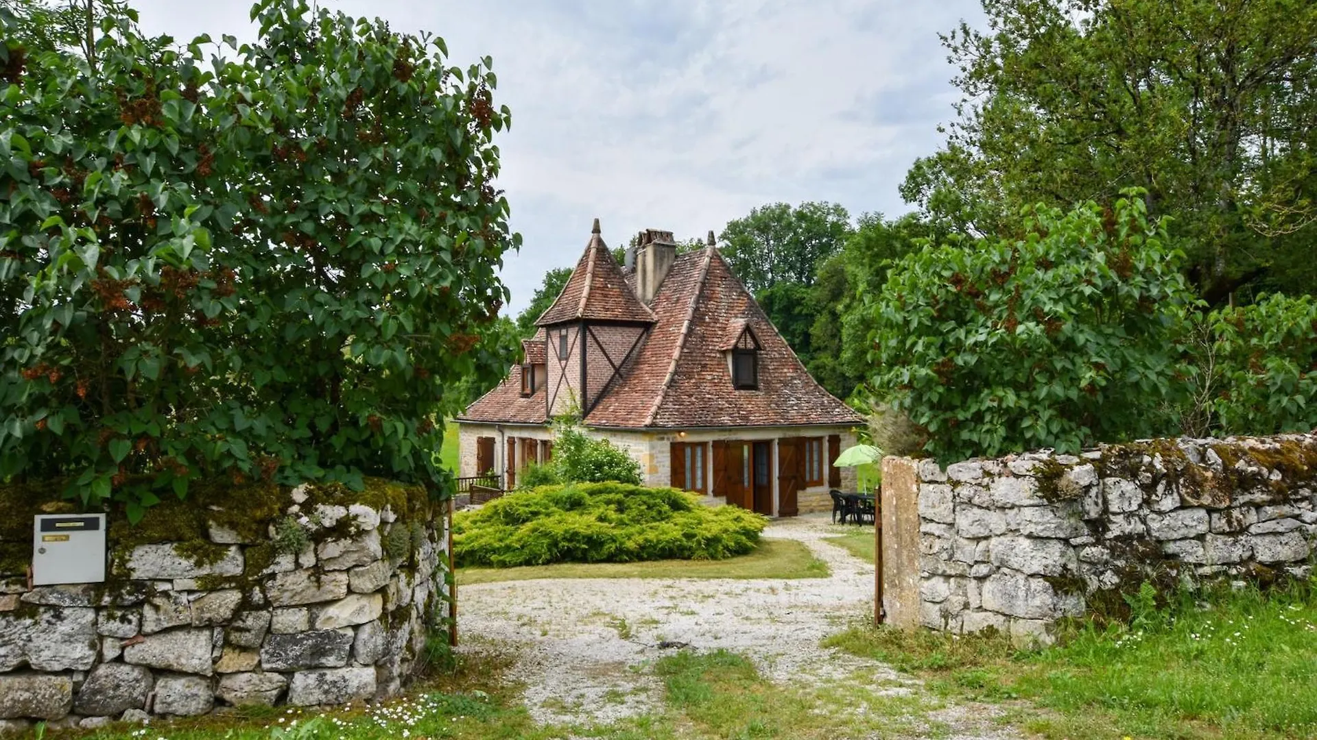 Holiday Home 1Km From The Gouffre De Padirac!, Cleaning Included
